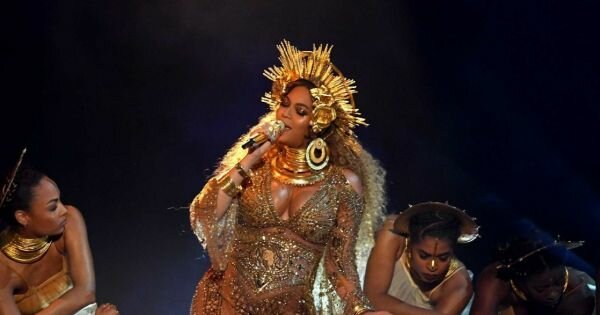 Gêmeos de Beyoncé estão internados