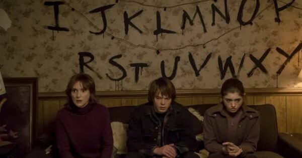 ‘Stranger Things 2’ ganha cartaz e data de estreia
